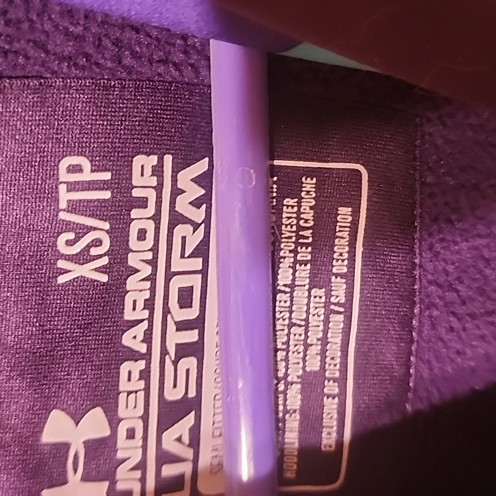 Under Armour Hoodie Size Xs Tp Girls - Picture 3 of 7